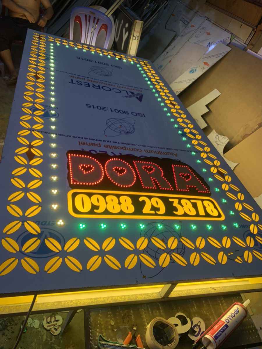 Làm biển hiệu quảng cáo cho khách sạn 