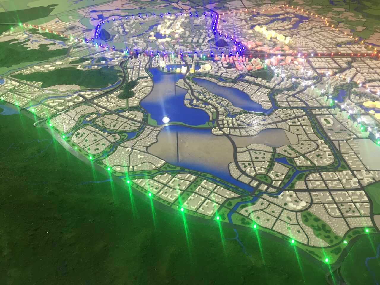 Mô hình quy hoạch và Mô hình trang trí 